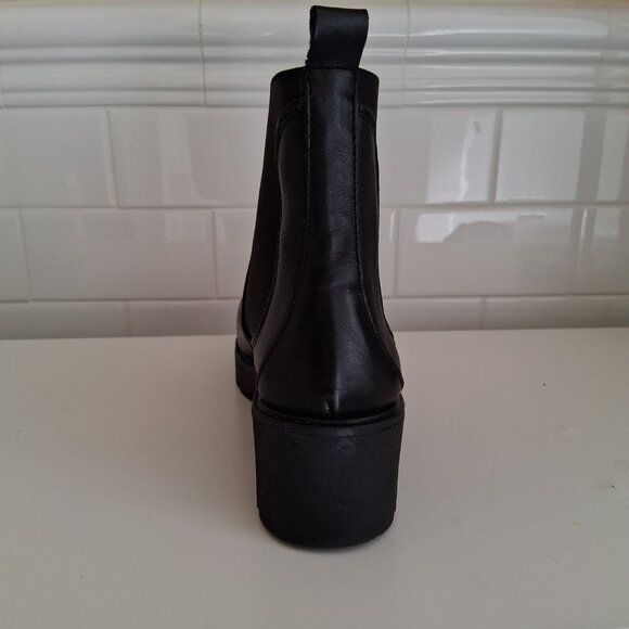 Genuine Leather Chelsea Boots Size US 7.5/EU 38 - Picture 3 of 6